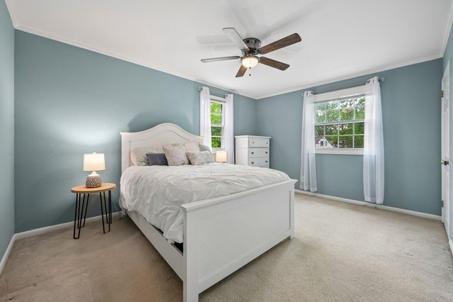 11 N WOODSTOCK DR, Cherry Hill, NJ 08034