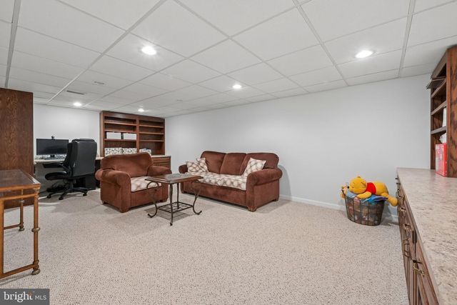 11 N WOODSTOCK DR, Cherry Hill, NJ 08034