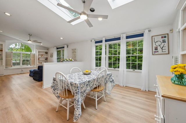 11 N WOODSTOCK DR, Cherry Hill, NJ 08034