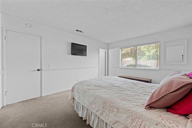 2078 Woodlawn, Corona, CA 92882