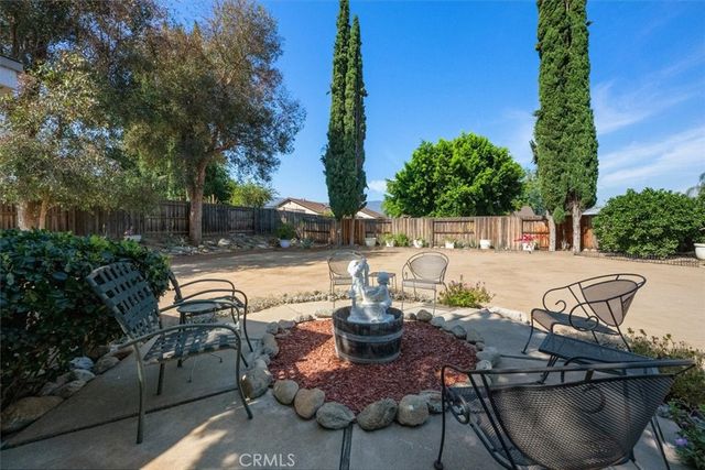 2078 Woodlawn, Corona, CA 92882