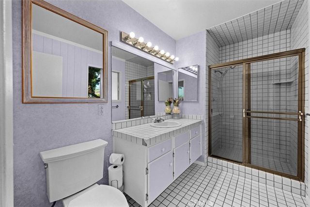 2078 Woodlawn, Corona, CA 92882