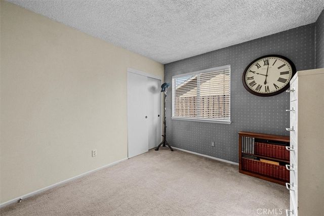 2078 Woodlawn, Corona, CA 92882