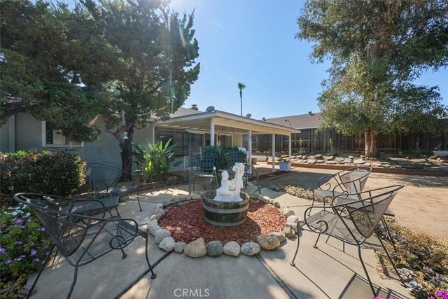 2078 Woodlawn, Corona, CA 92882