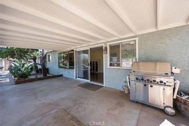 2078 Woodlawn, Corona, CA 92882