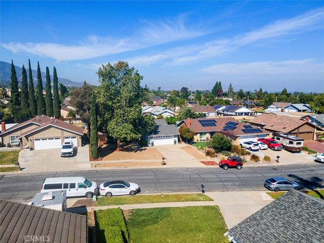 2078 Woodlawn, Corona, CA 92882