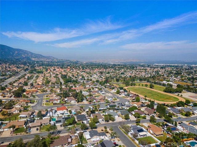 2078 Woodlawn, Corona, CA 92882