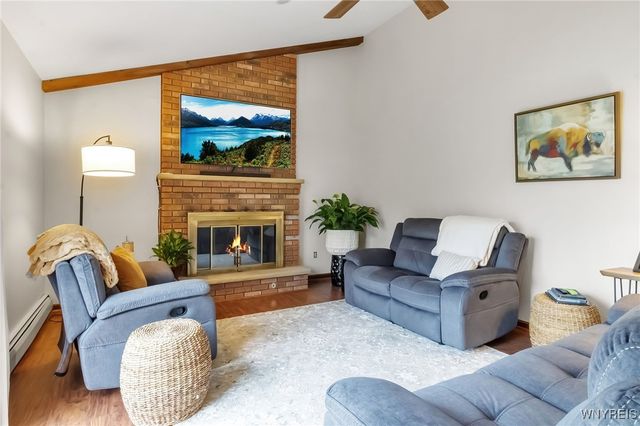 6848 Errick Road, Wheatfield, NY 14120