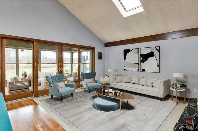 6848 Errick Road, Wheatfield, NY 14120