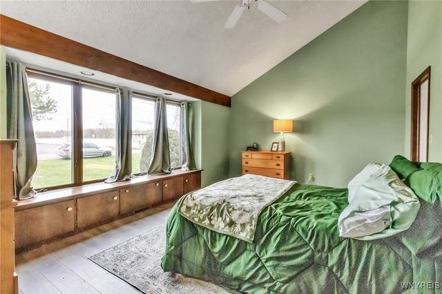 6848 Errick Road, Wheatfield, NY 14120