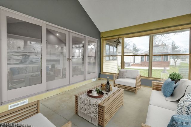 6848 Errick Road, Wheatfield, NY 14120