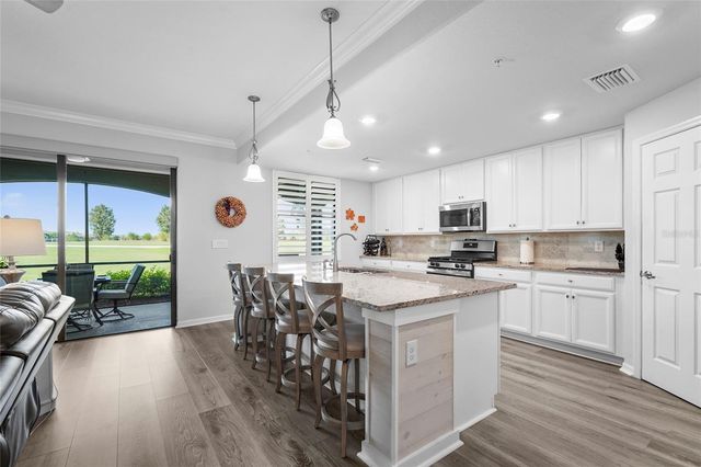 6086 WORSHAM LANE 104, Bradenton, FL 34211