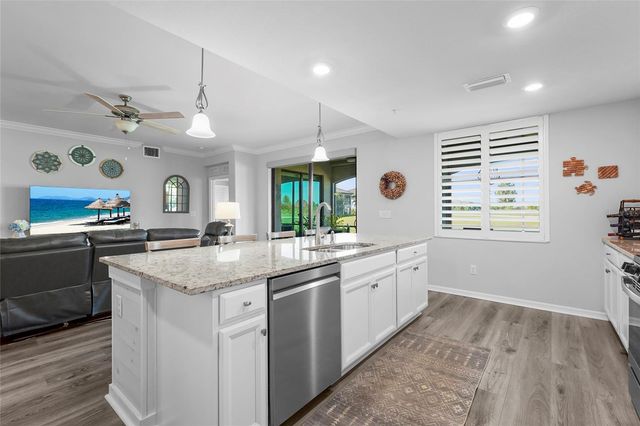 6086 WORSHAM LANE 104, Bradenton, FL 34211