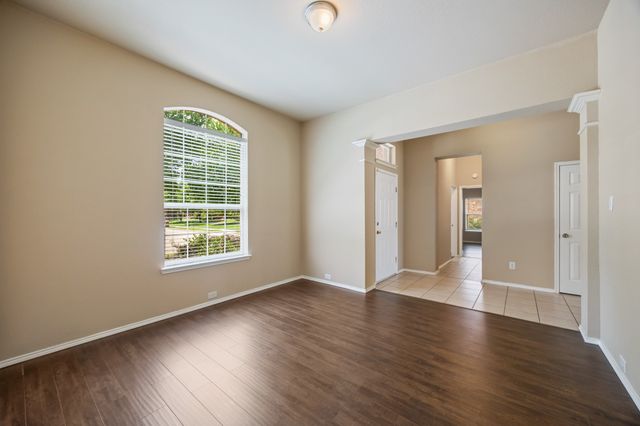 1330 Mercury Lane, Lancaster, TX 75134