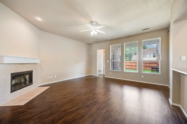 1330 Mercury Lane, Lancaster, TX 75134