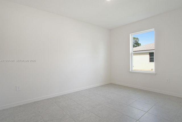811 SE Seahouse Drive, Port St. Lucie, Port St Lucie, FL 34983