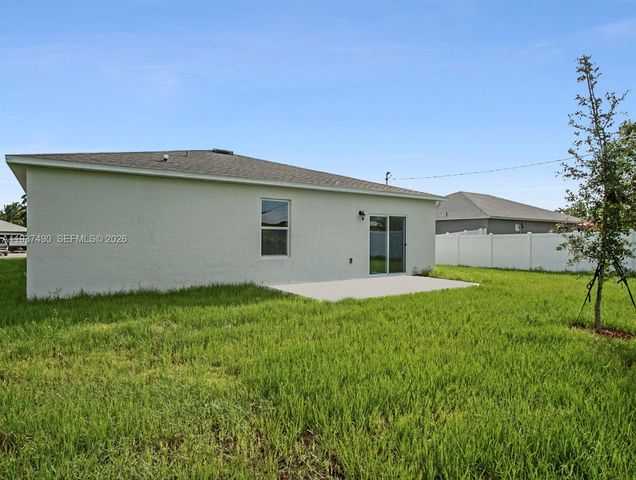 811 SE Seahouse Drive, Port St. Lucie, Port St Lucie, FL 34983