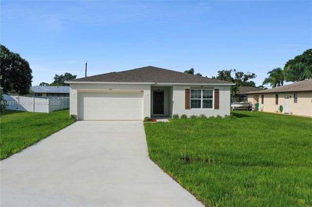 811 SE Seahouse Drive, Port St. Lucie, Port St Lucie, FL 34983
