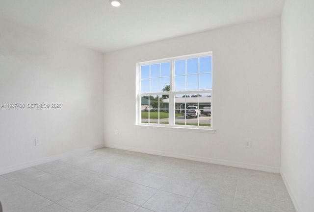 811 SE Seahouse Drive, Port St. Lucie, Port St Lucie, FL 34983
