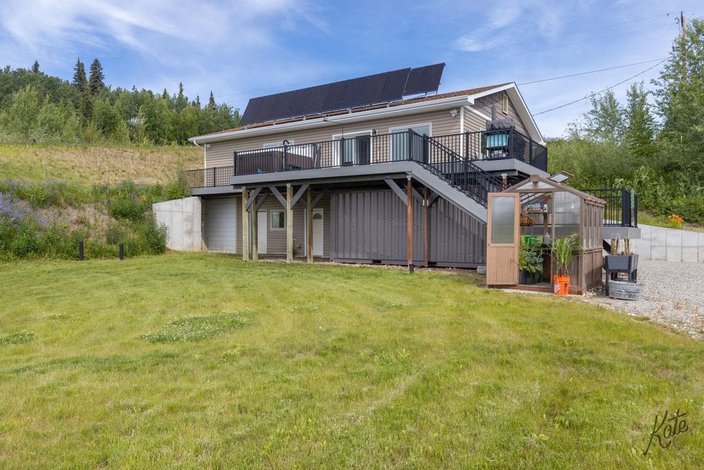 3659 KARLINE COURT, Fairbanks, AK 99712
