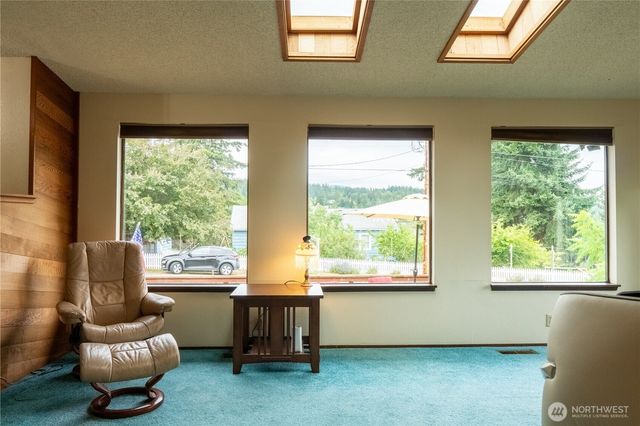 727 Poplar Drive, Bellingham, WA 98226