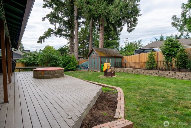 727 Poplar Drive, Bellingham, WA 98226
