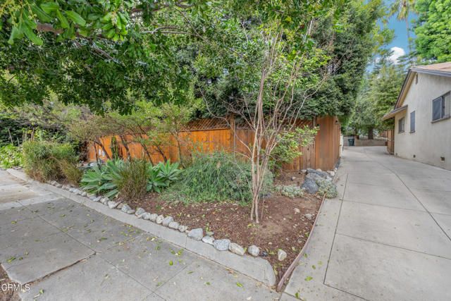 391 E Highland Avenue, Sierra Madre, CA 91024