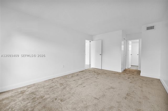 7550 Stirling Rd B306, Davie, FL 33024