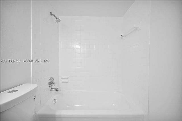 7550 Stirling Rd B306, Davie, FL 33024