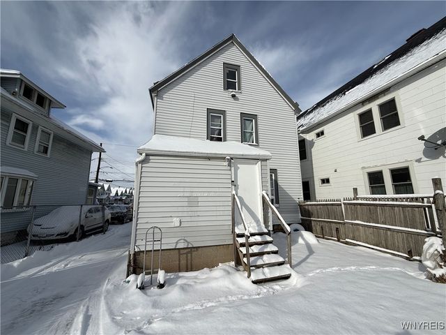 65 Hunt Avenue, Buffalo, NY 14207