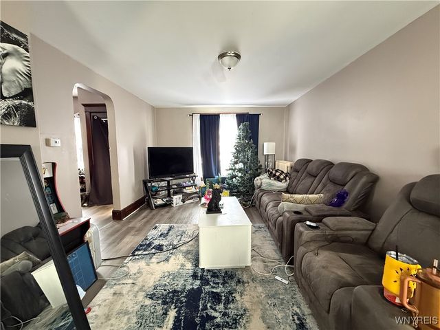 65 Hunt Avenue, Buffalo, NY 14207