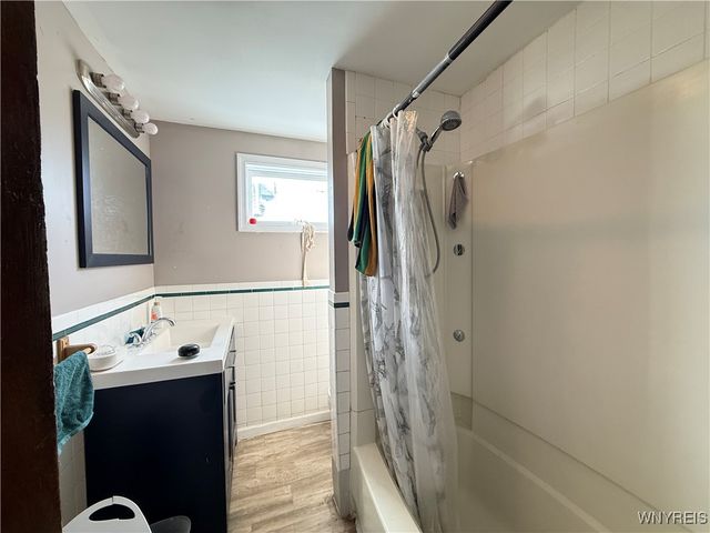 65 Hunt Avenue, Buffalo, NY 14207