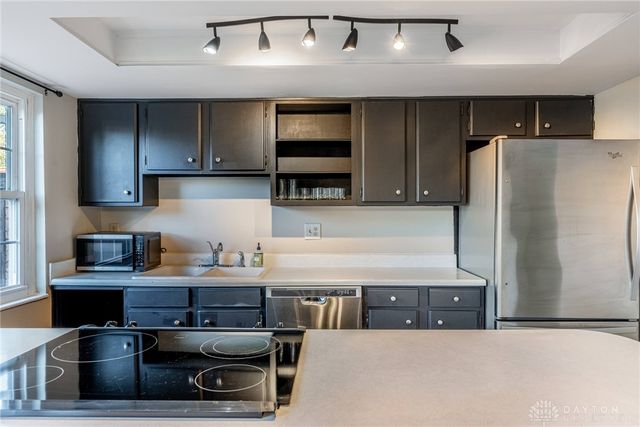 2113 Wellington Court, Fairborn, OH 45324