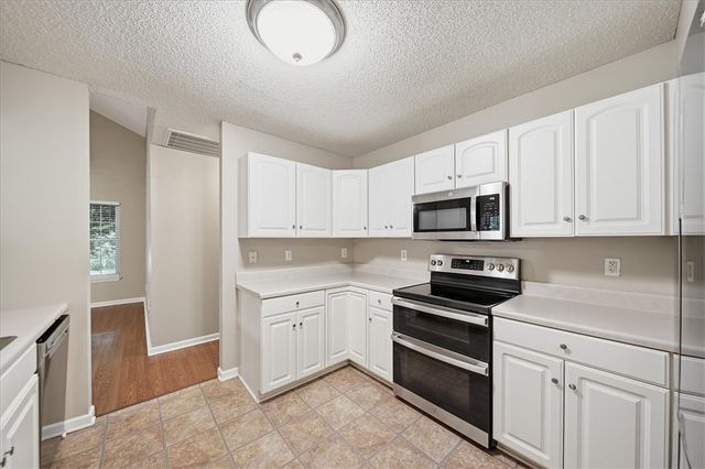 101 Grand Oak Circle, Pendleton, SC 29670
