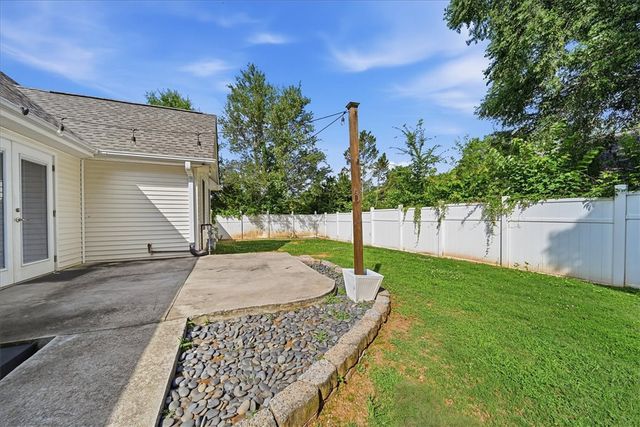 101 Grand Oak Circle, Pendleton, SC 29670