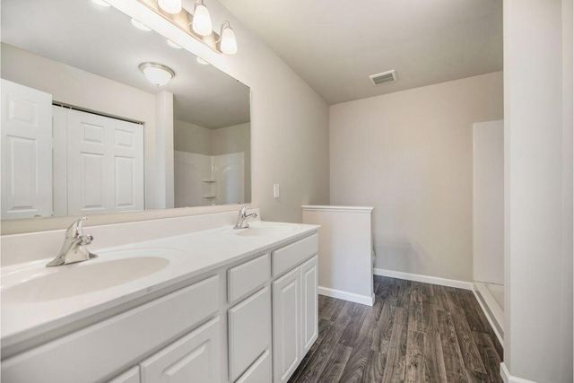 5659 Landrum Trail, Portage, MI 49024