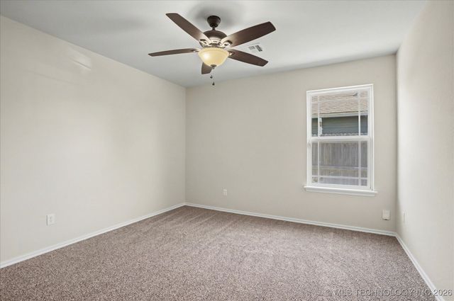 4039 W 105th Street S, Jenks, OK 74037