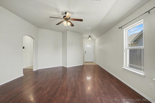 4039 W 105th Street S, Jenks, OK 74037