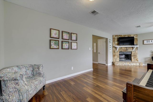 404 Shadow Lane, North Augusta, SC 29841