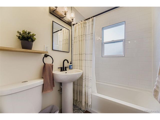 965 S Decatur, Denver, CO 80219