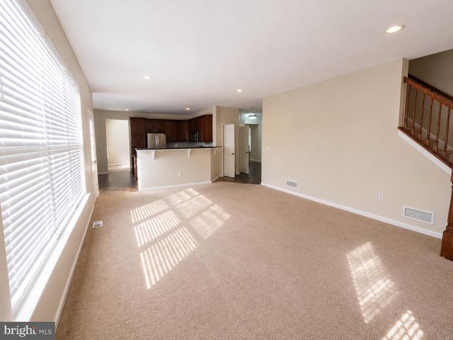 2048 MILLER AVE, Millville, NJ 08332