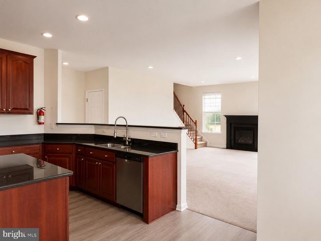 2048 MILLER AVE, Millville, NJ 08332