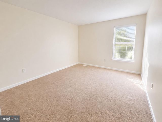 2048 MILLER AVE, Millville, NJ 08332