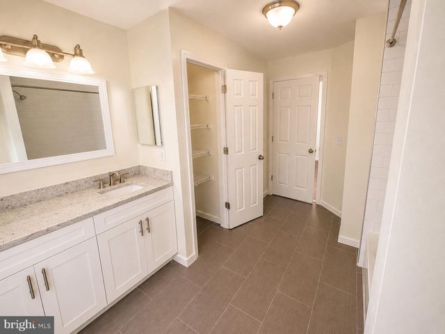 2048 MILLER AVE, Millville, NJ 08332