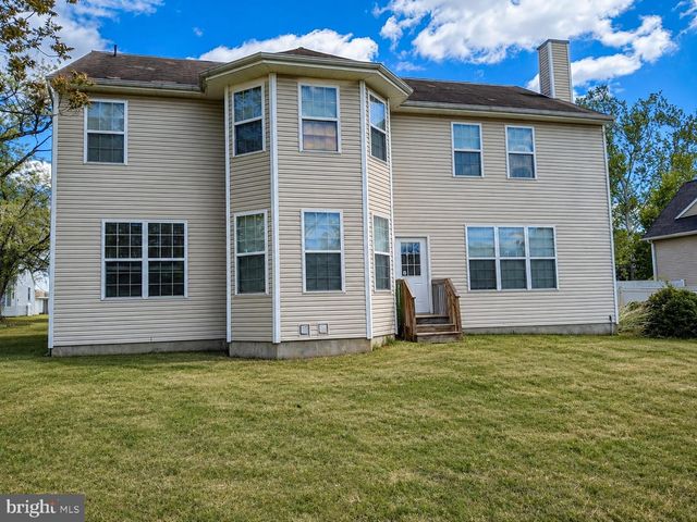 2048 MILLER AVE, Millville, NJ 08332