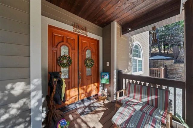 27312 Little Bear, Lake Arrowhead, CA 92317