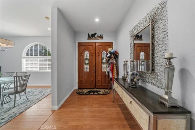 27312 Little Bear, Lake Arrowhead, CA 92317