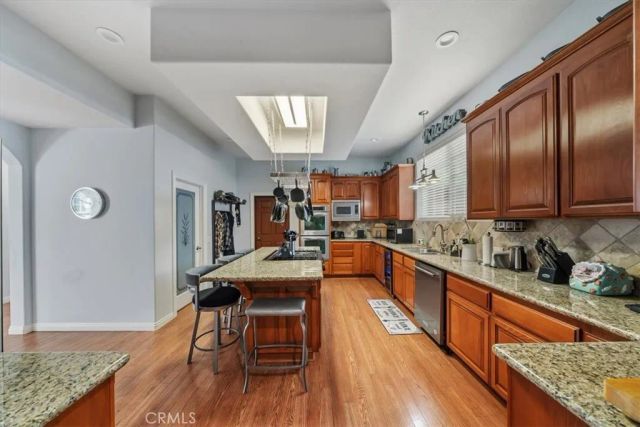 27312 Little Bear, Lake Arrowhead, CA 92317