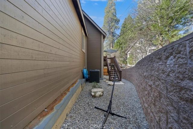 27312 Little Bear, Lake Arrowhead, CA 92317