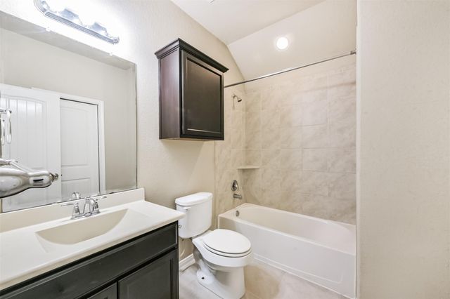 5507 Claymore Meadow Lane, Spring, TX 77389